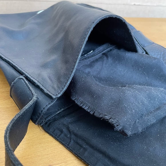 Vintage Esprit Crossbody Bag - Picture 5 of 5